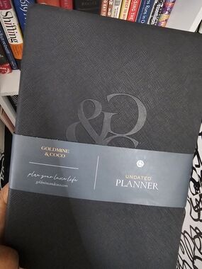 Undated Planner - Black